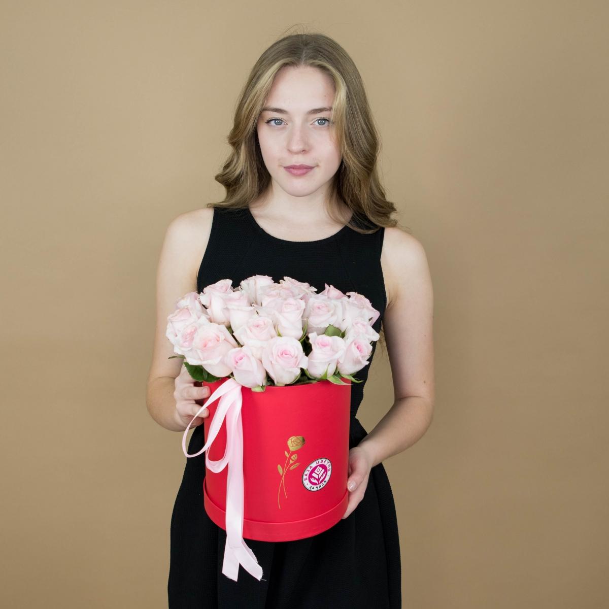 Розы розовые в шляпной коробке Артикул   264t